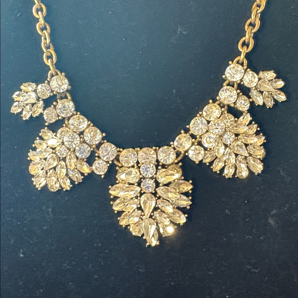 J.Crew Vintage Crystal Statement Necklace – Gold Tone Rhinestone Bib - Picture 4 of 6